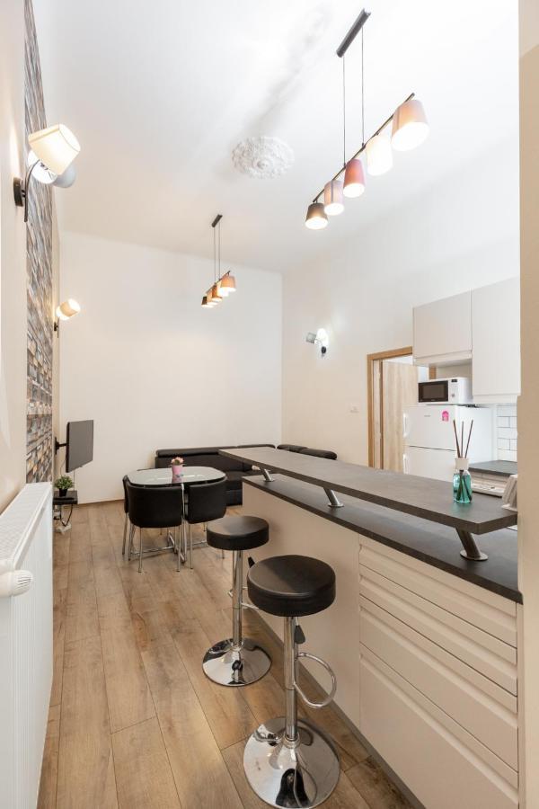 D78 Dohany Apartment Будапеща Екстериор снимка