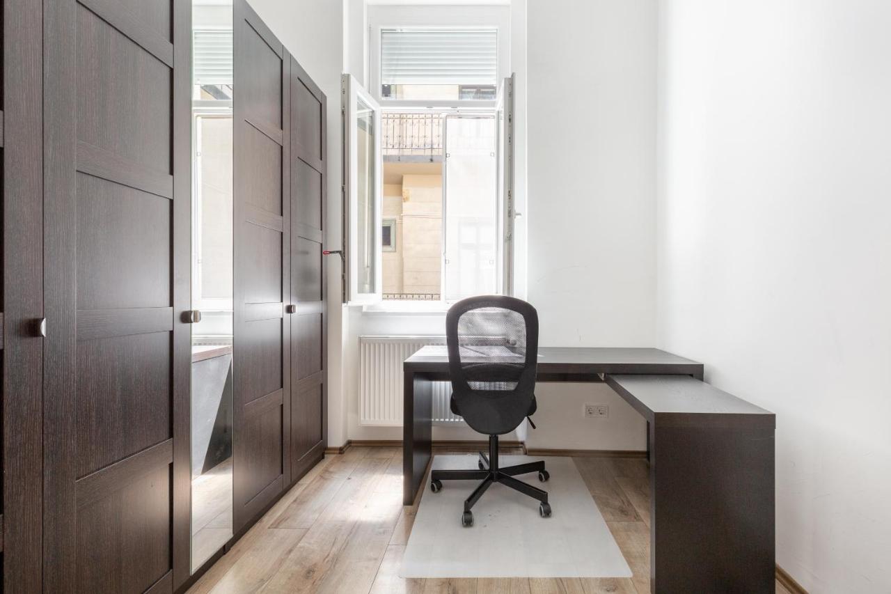 D78 Dohany Apartment Будапеща Екстериор снимка