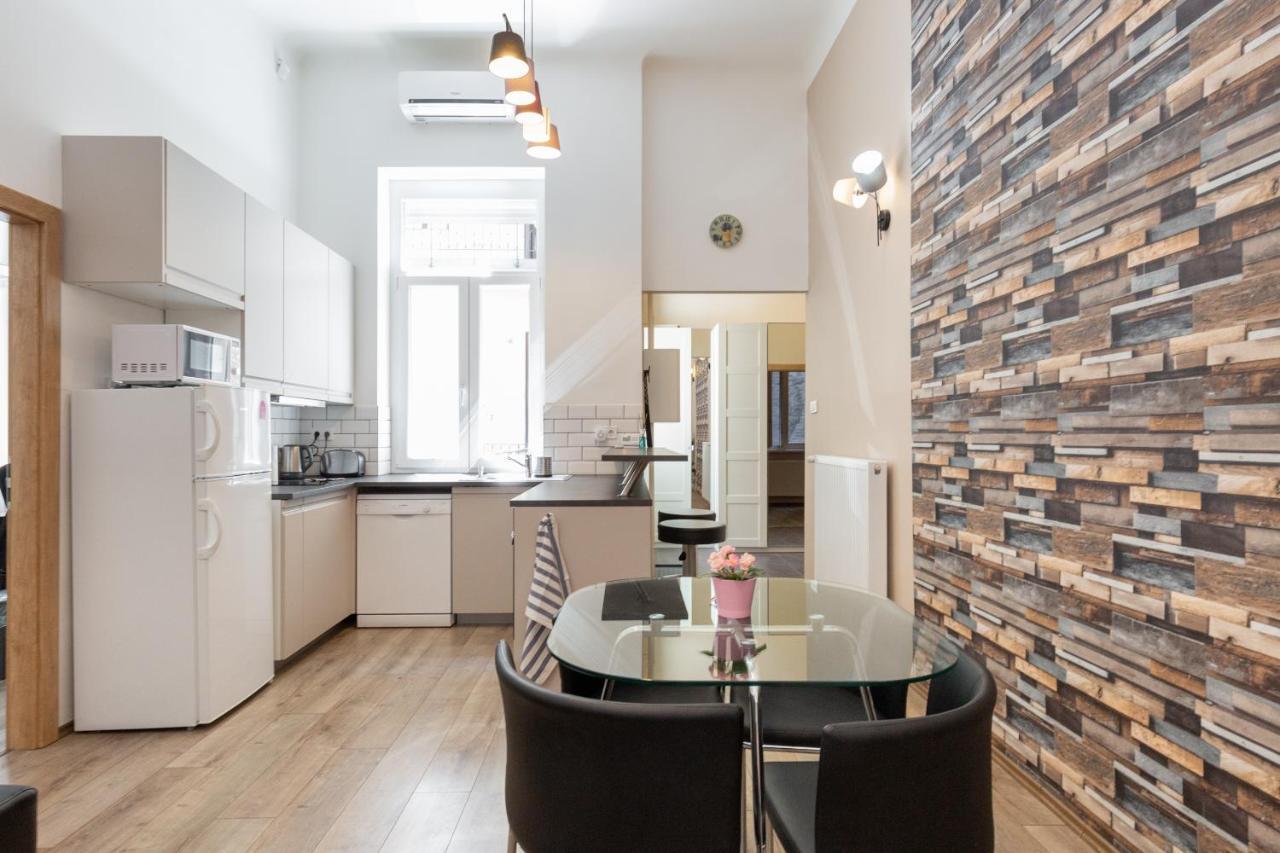D78 Dohany Apartment Будапеща Екстериор снимка