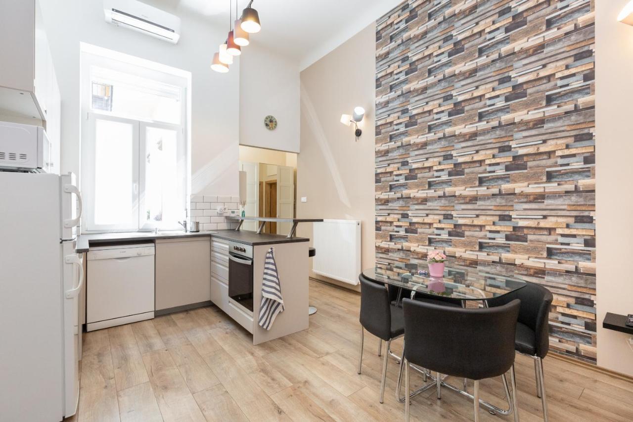 D78 Dohany Apartment Будапеща Екстериор снимка